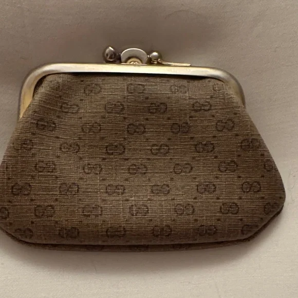 Gucci Vintage GG logo kisslock change purse - Picture 3 of 9